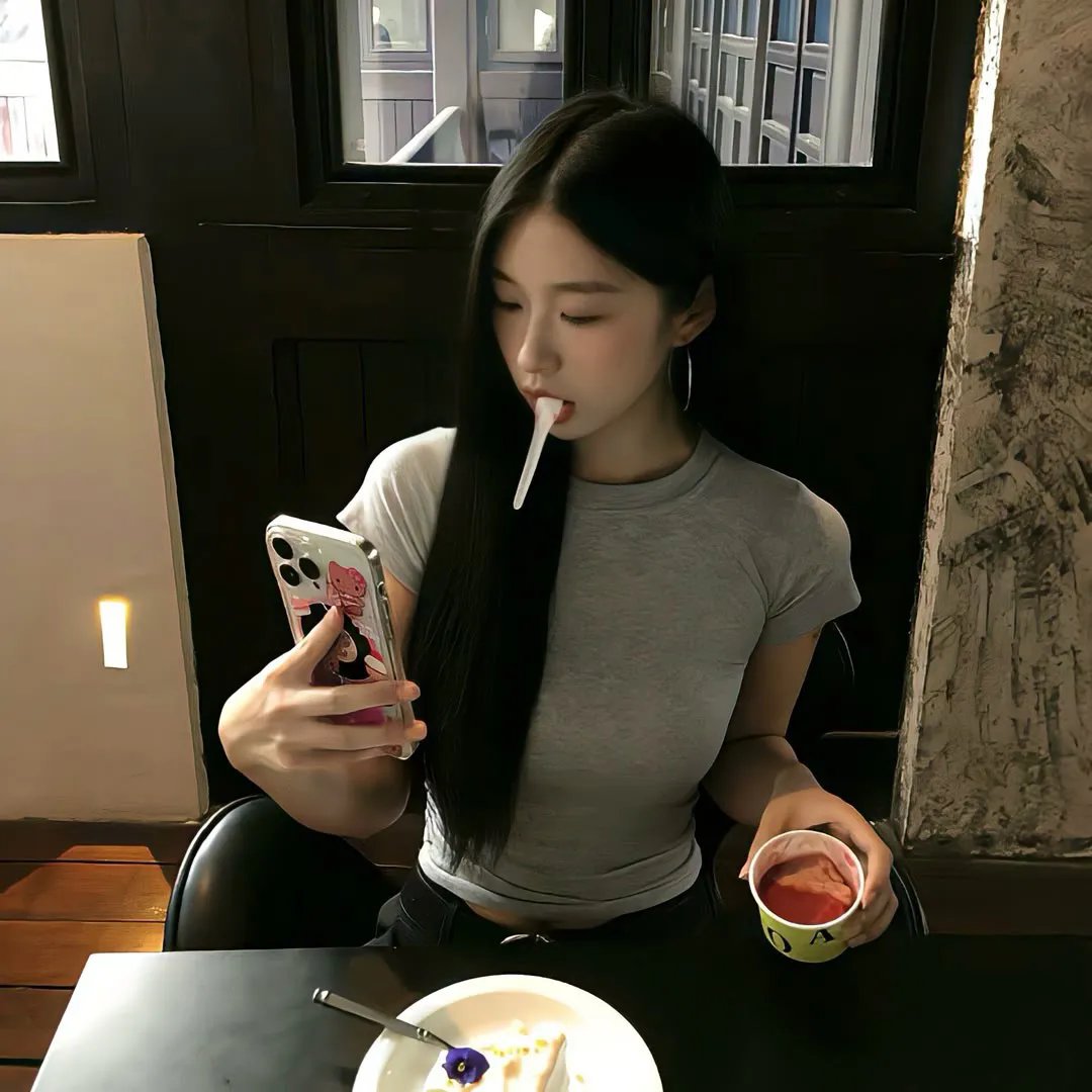 熟悉的她